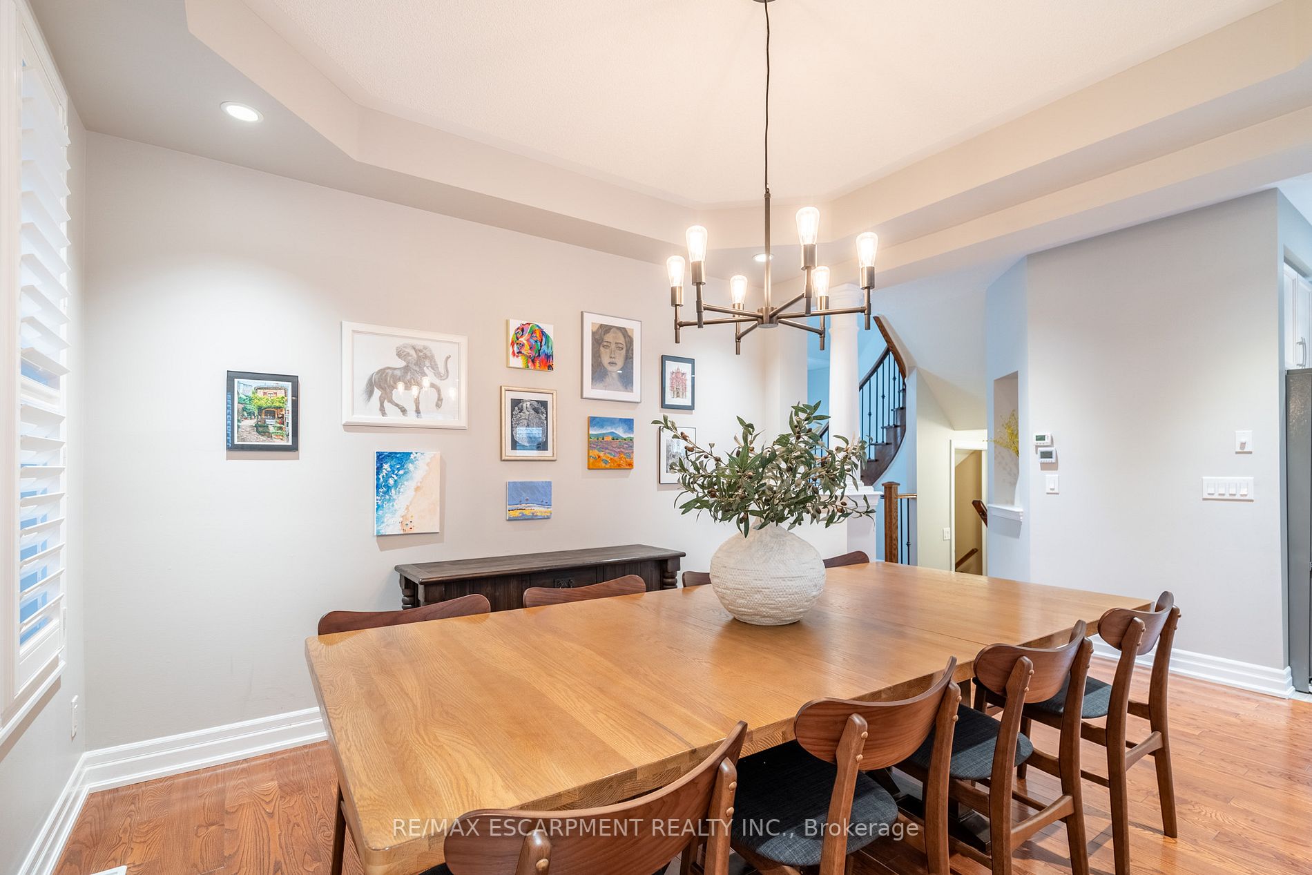 295 Holloway Terr