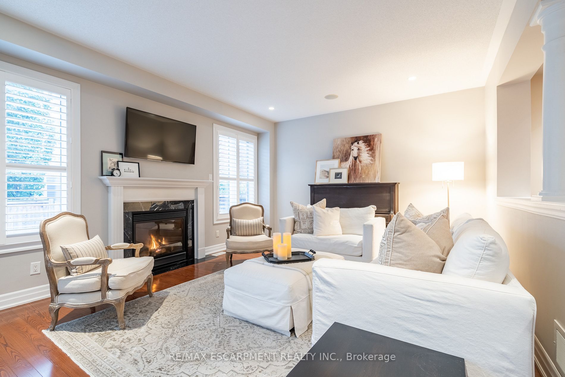 295 Holloway Terr