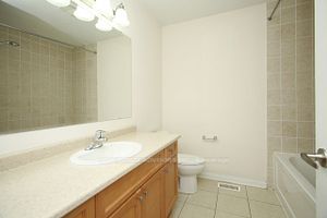 8 Poppythorn Rd