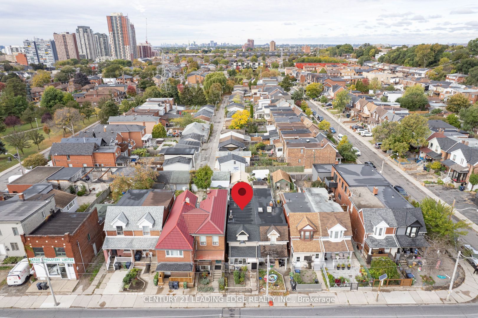1454 Dufferin St