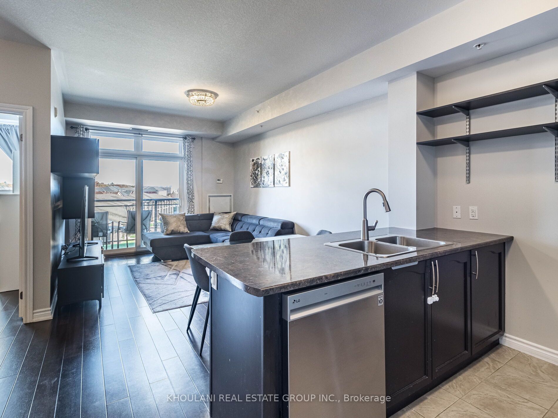 5020 Corporate Dr, #318