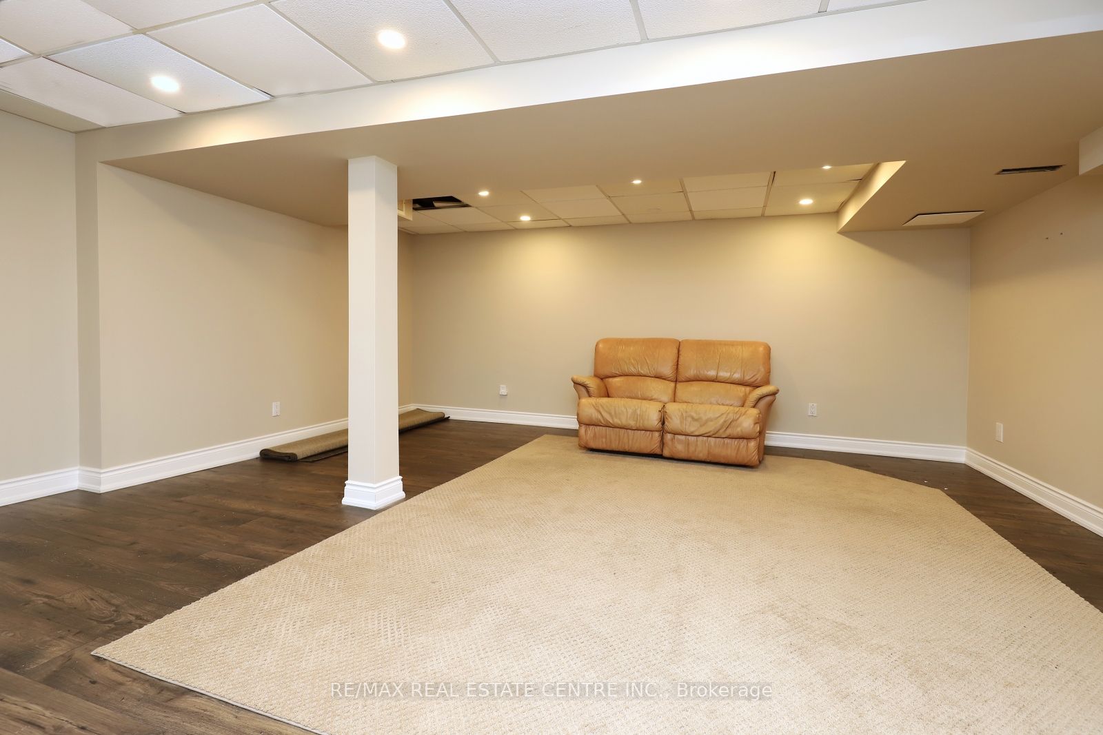 130 Robert St, #26