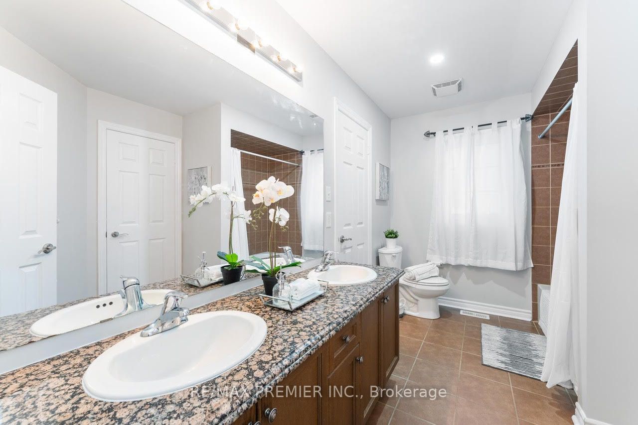 15 Oakhaven Rd
