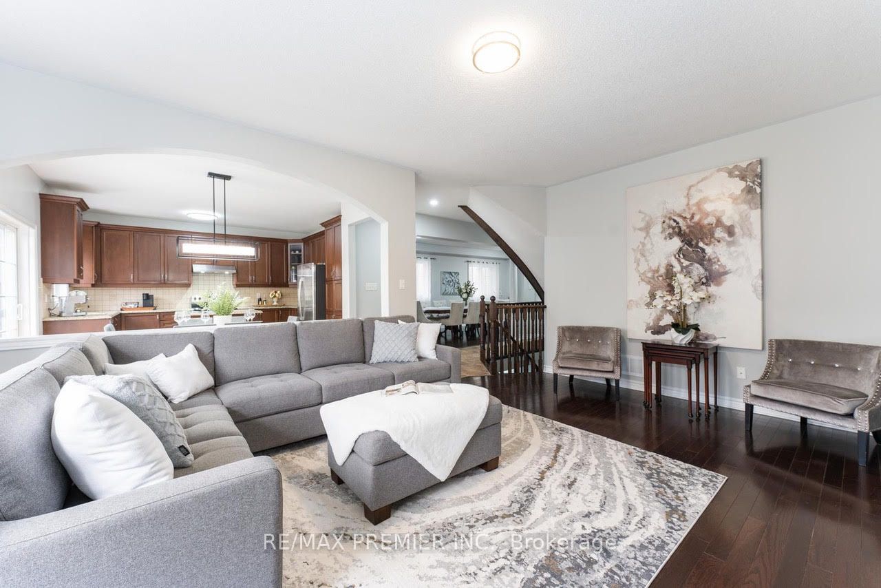 15 Oakhaven Rd