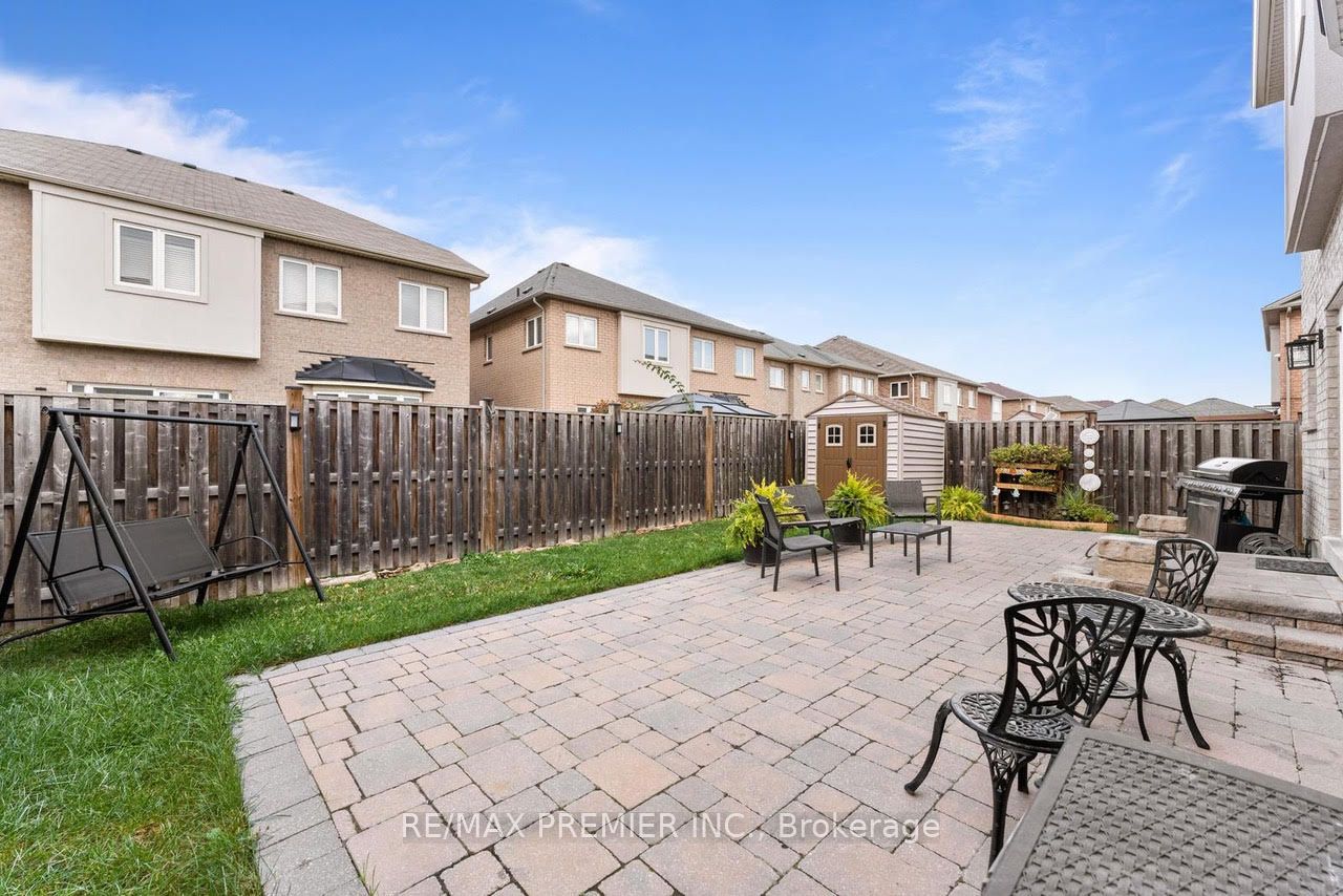 15 Oakhaven Rd