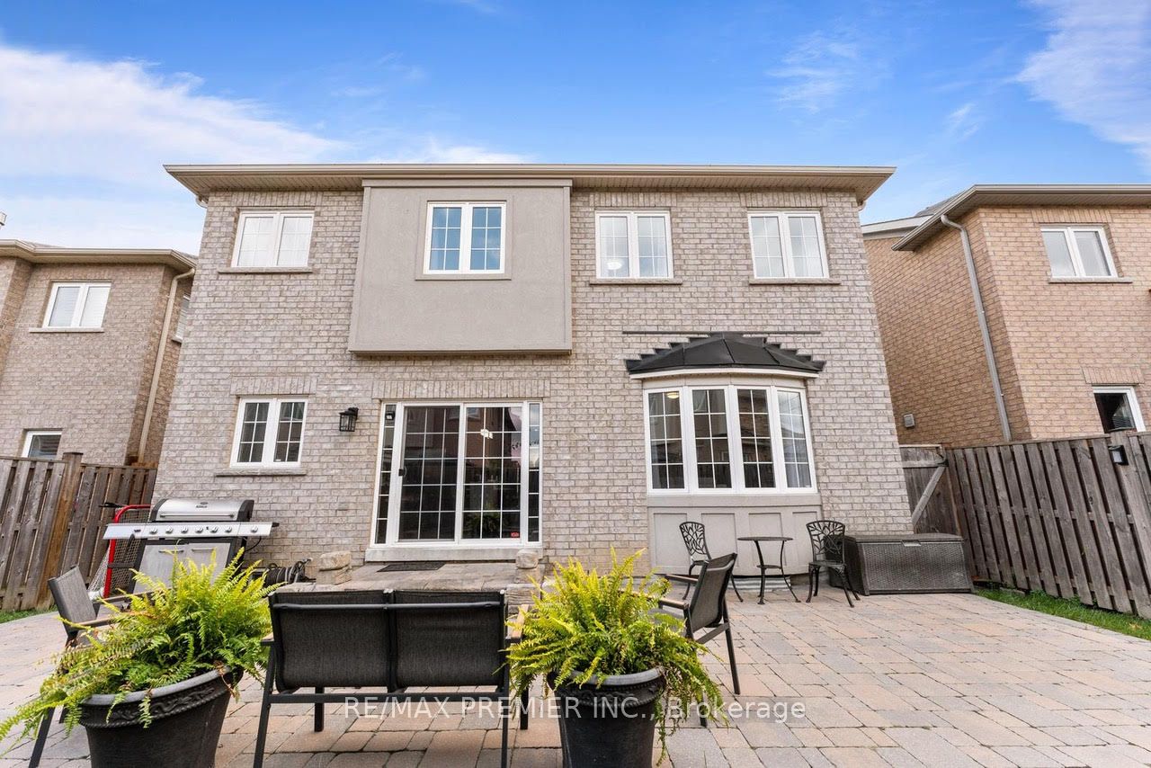 15 Oakhaven Rd