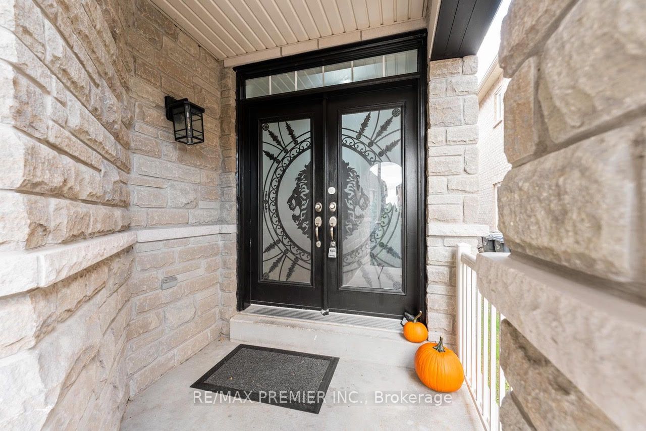 15 Oakhaven Rd