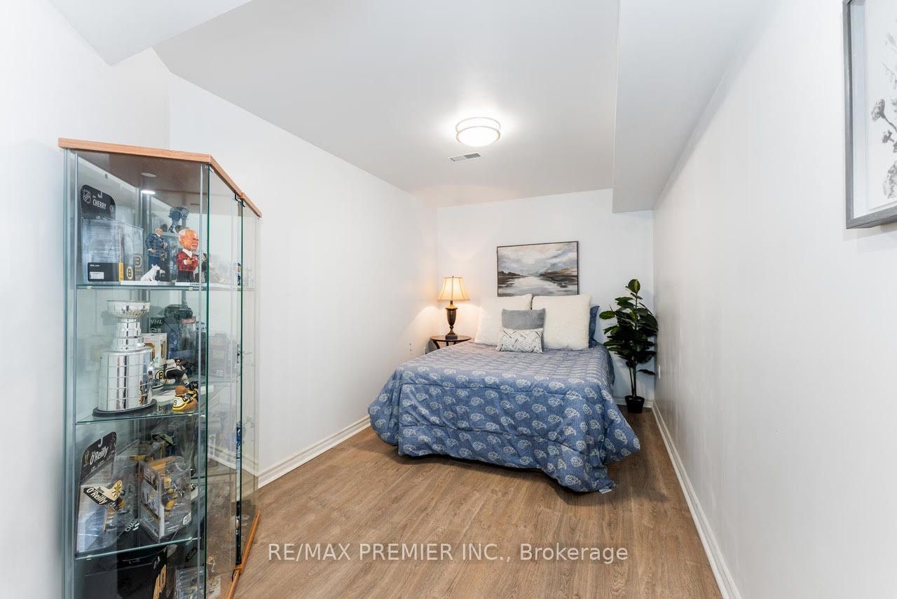 15 Oakhaven Rd