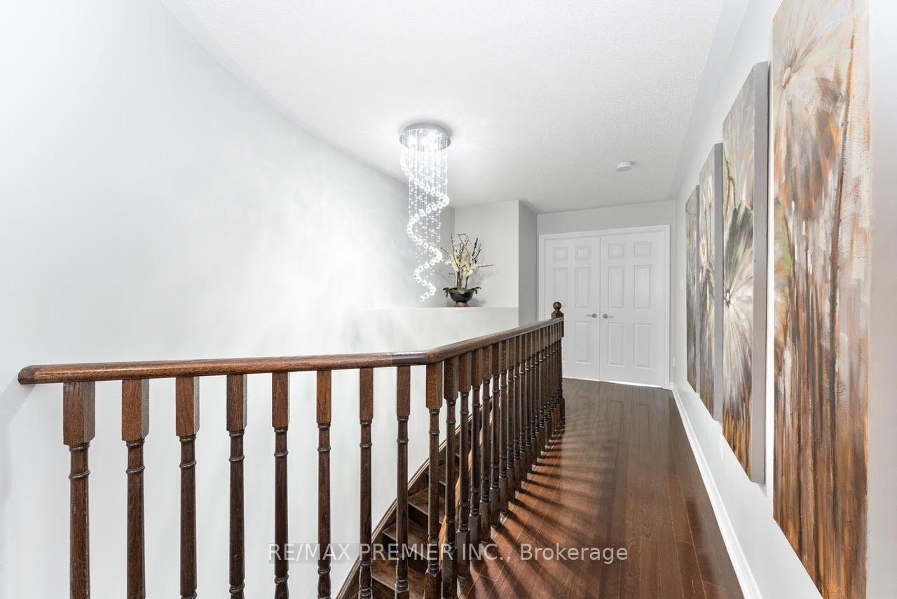 15 Oakhaven Rd