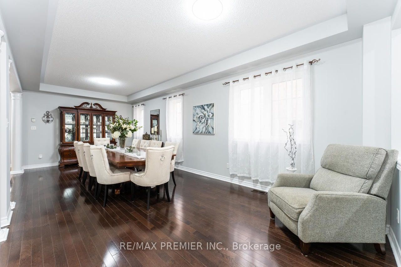 15 Oakhaven Rd