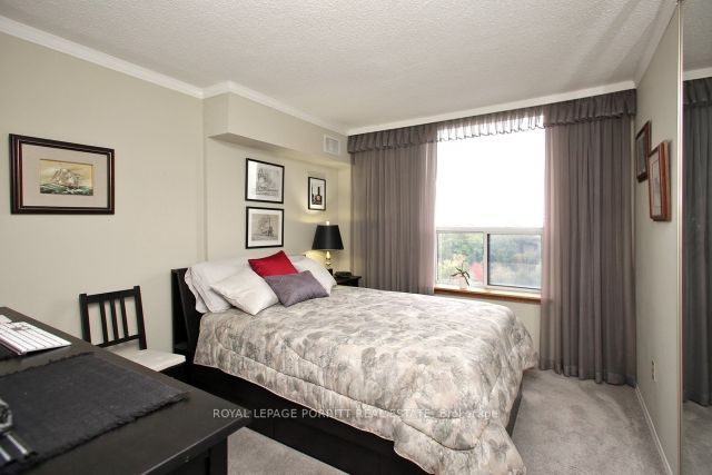 1515 Lakeshore Rd E, #1108