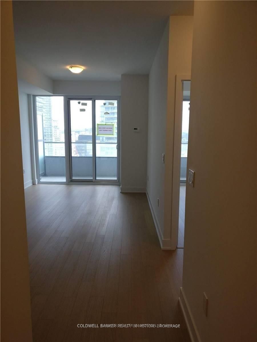 20 Shore Breeze Dr, #3409