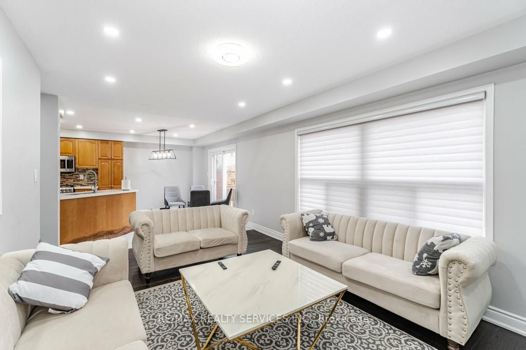 20 Edenvalley Rd