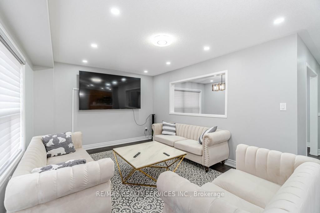 20 Edenvalley Rd