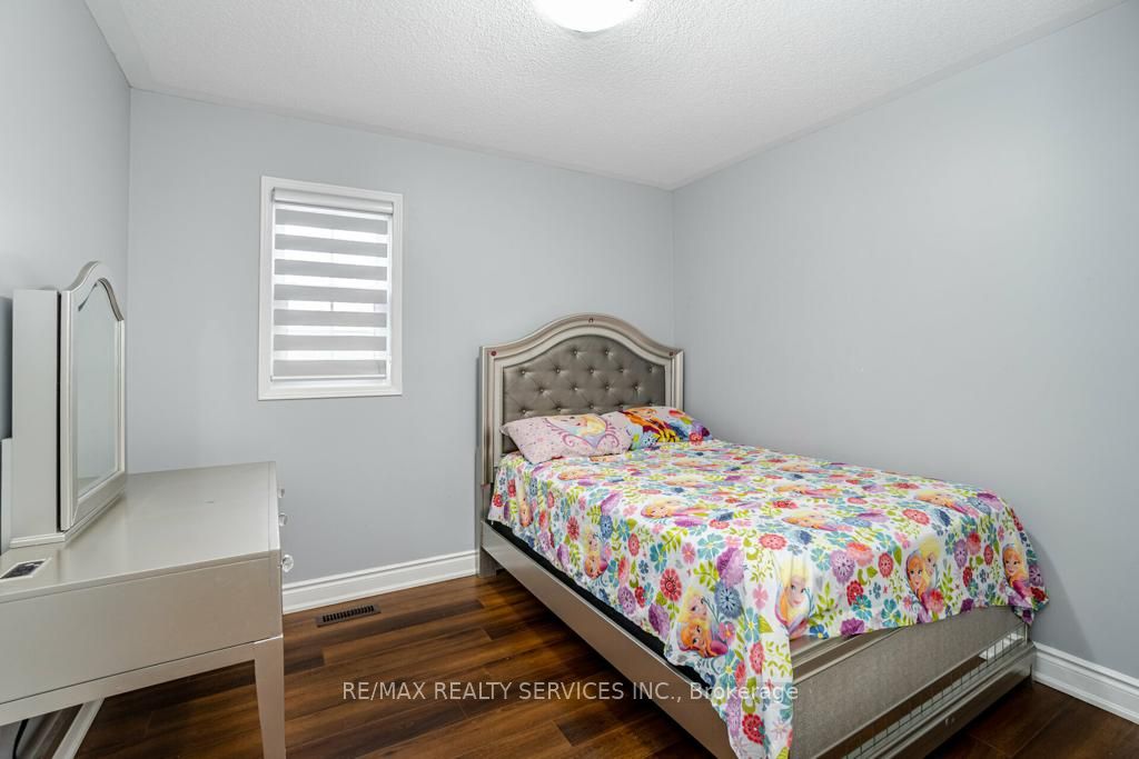 20 Edenvalley Rd