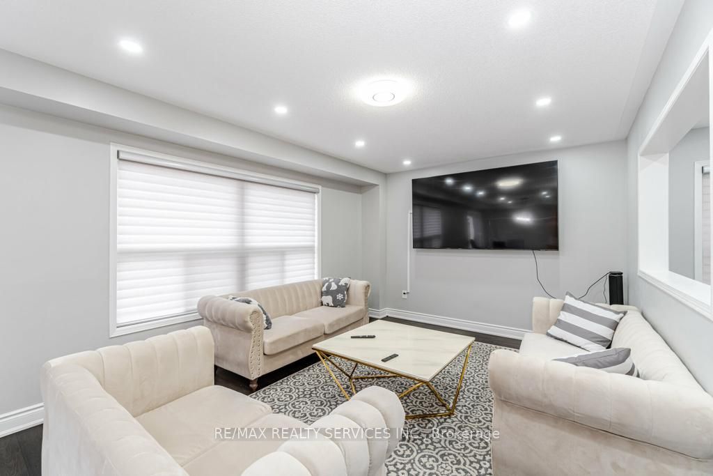 20 Edenvalley Rd