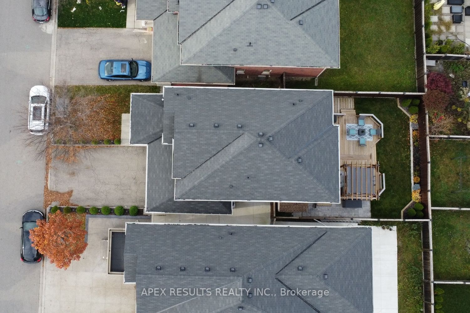 1319 Ruddy Crescent