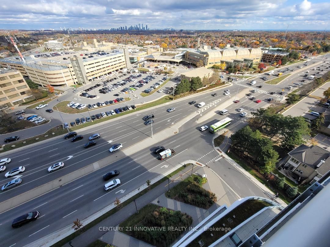2520 Eglinton Avenue W, #1016