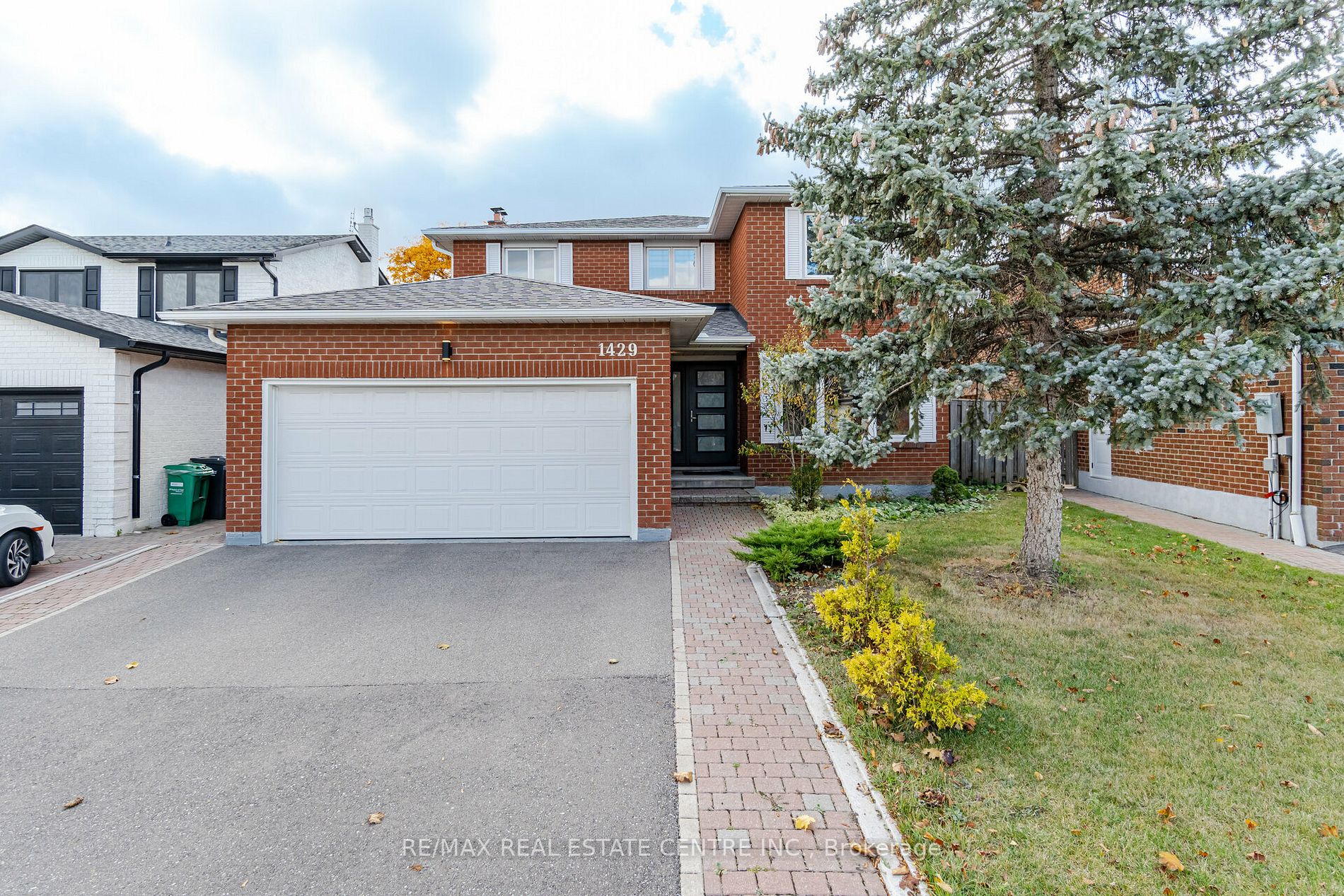 1429 Bough Beeches Blvd