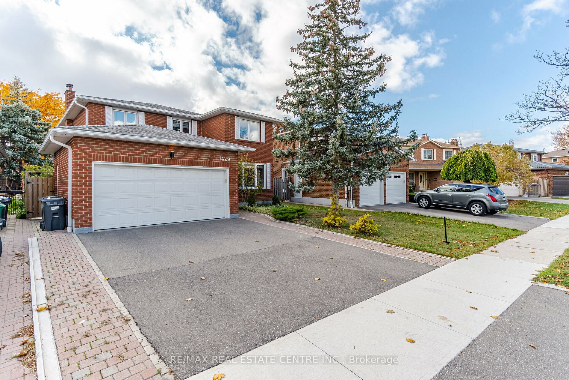 1429 Bough Beeches Blvd