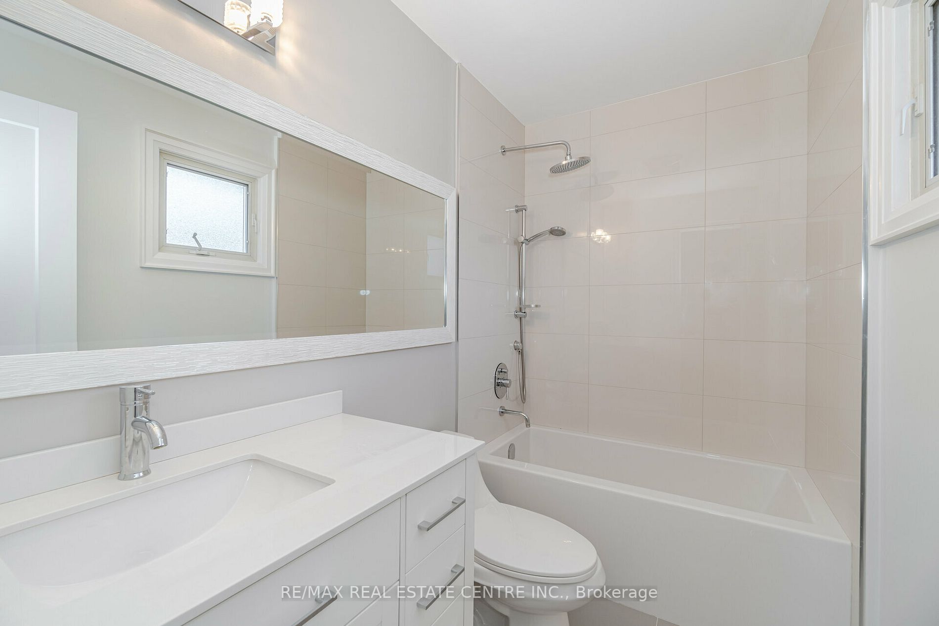 1429 Bough Beeches Blvd