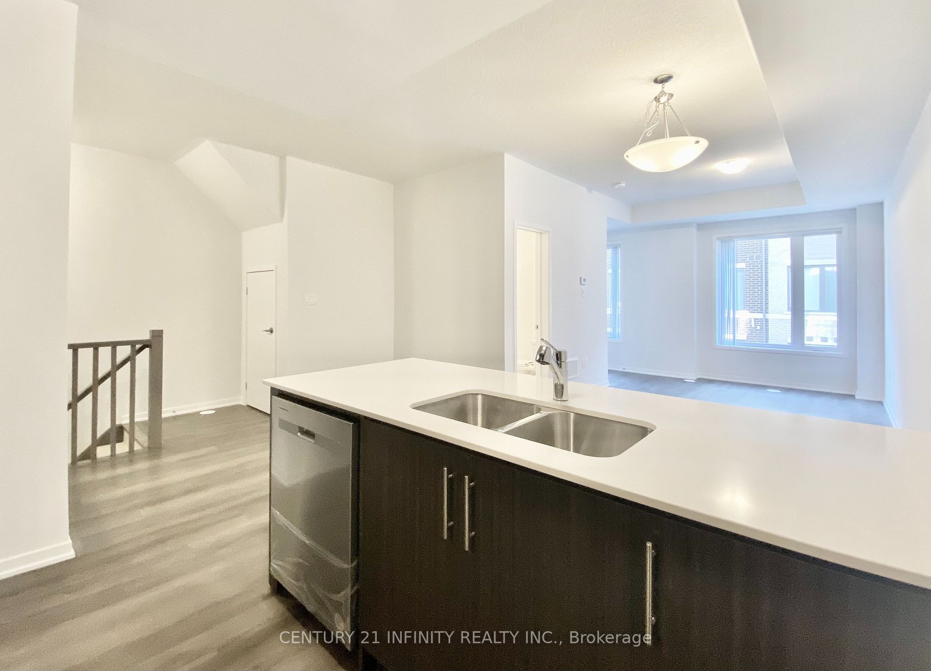 30 William Jackson Way, #107