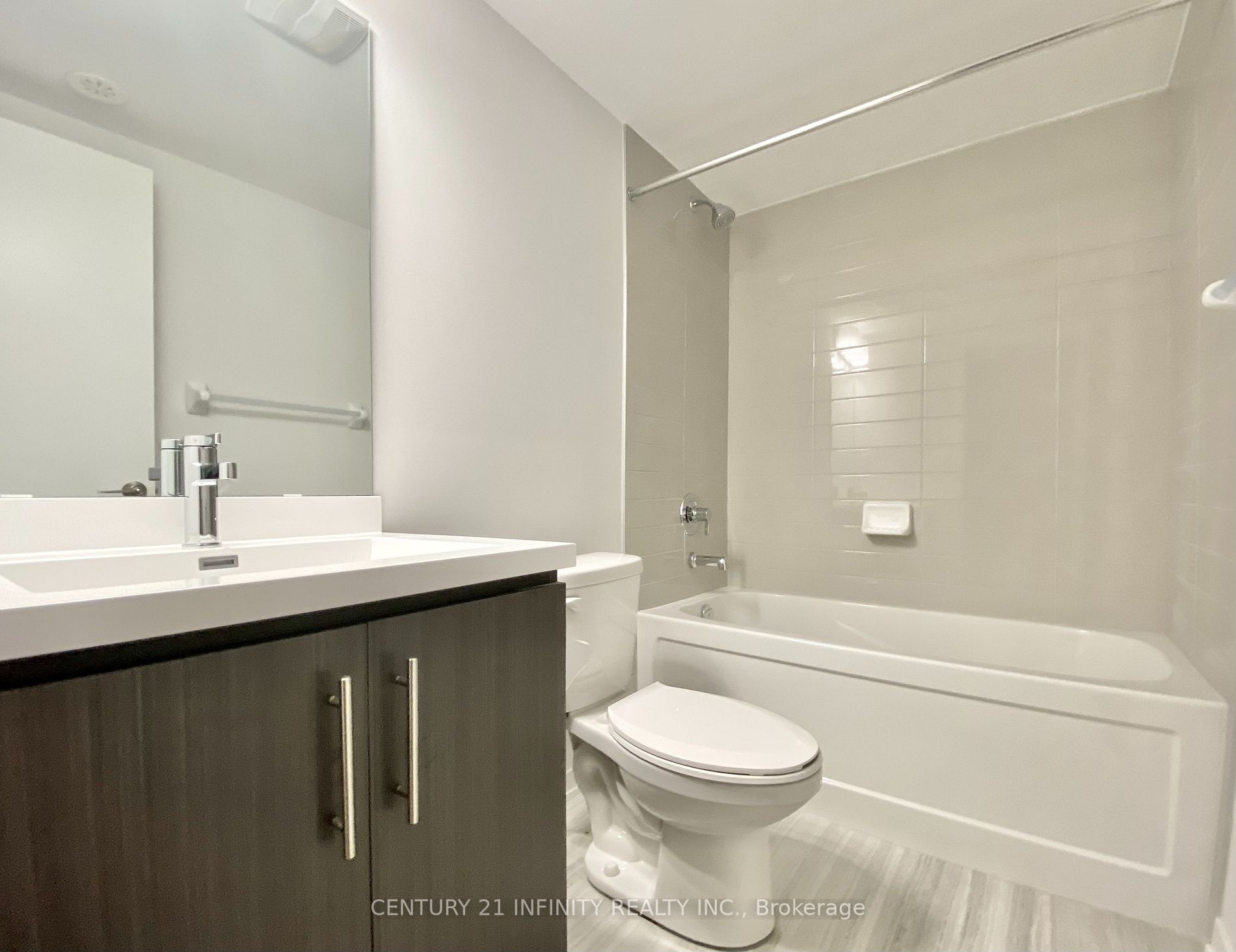 30 William Jackson Way, #107