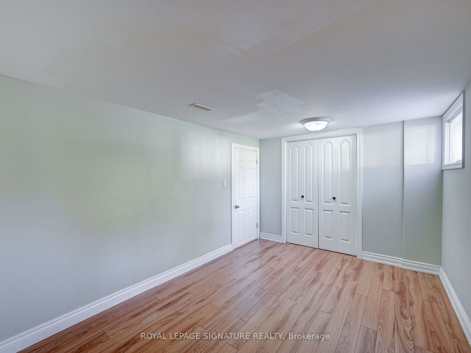30 Letchworth Cres