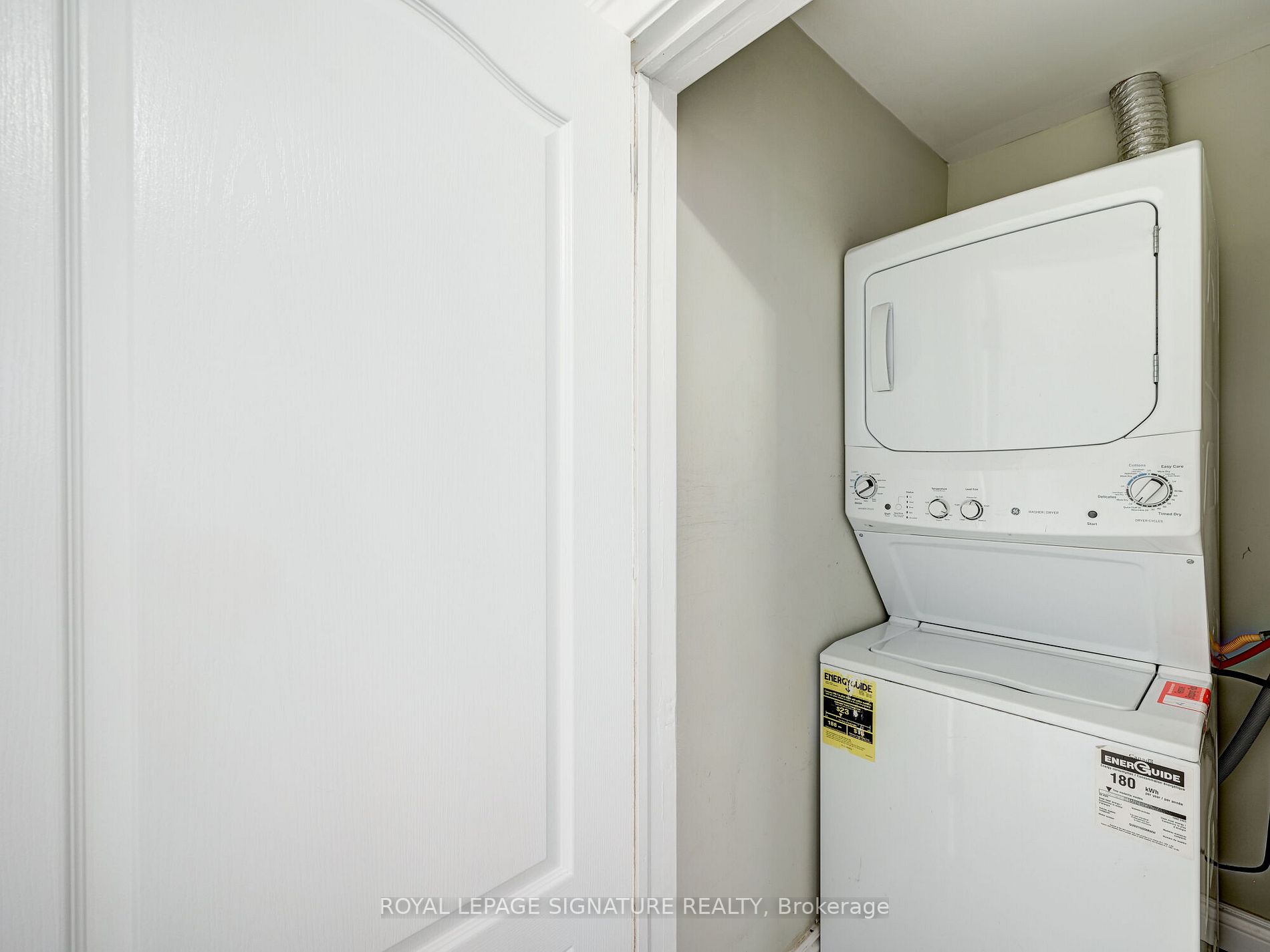 30 Letchworth Cres