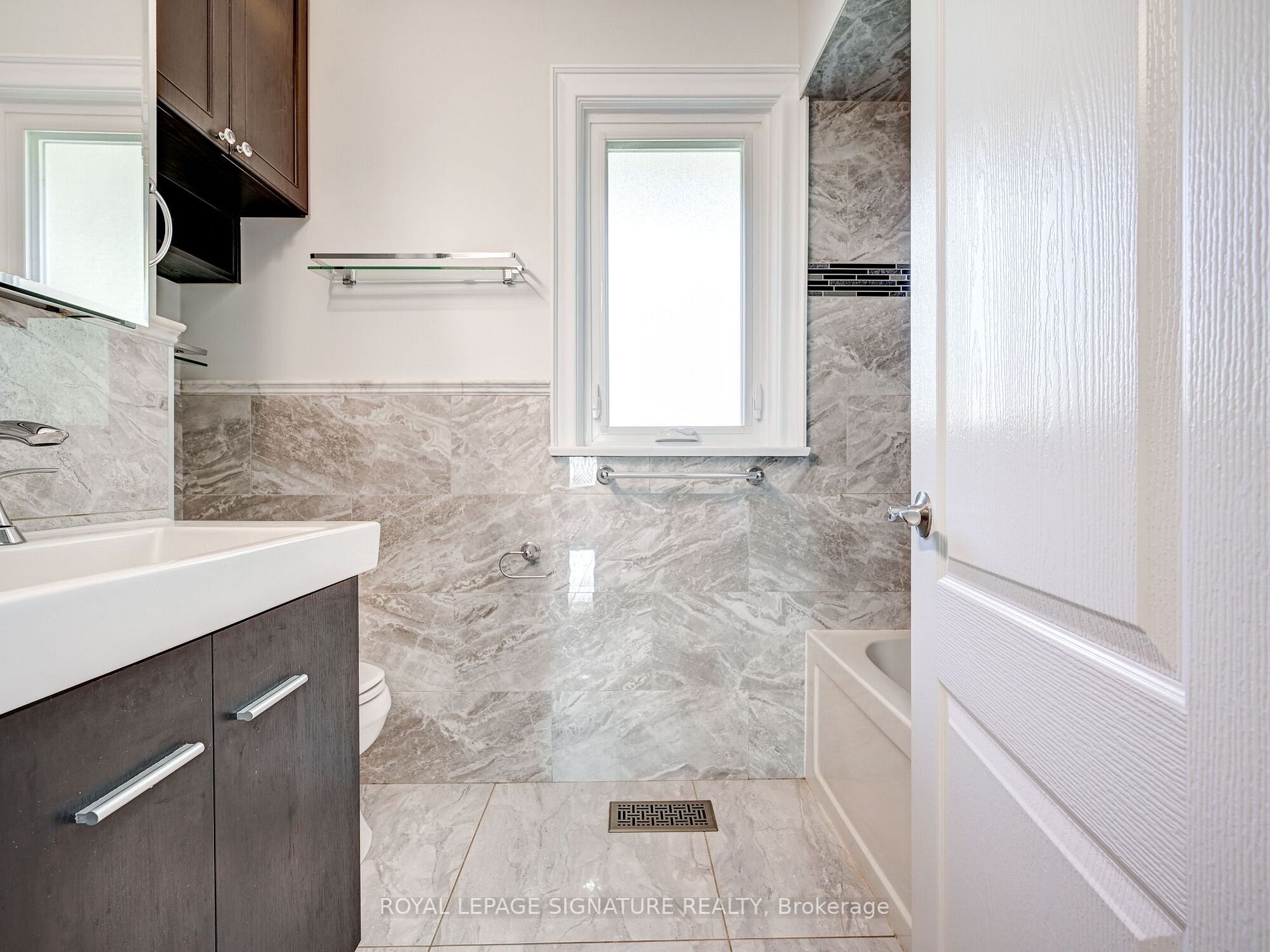 30 Letchworth Cres