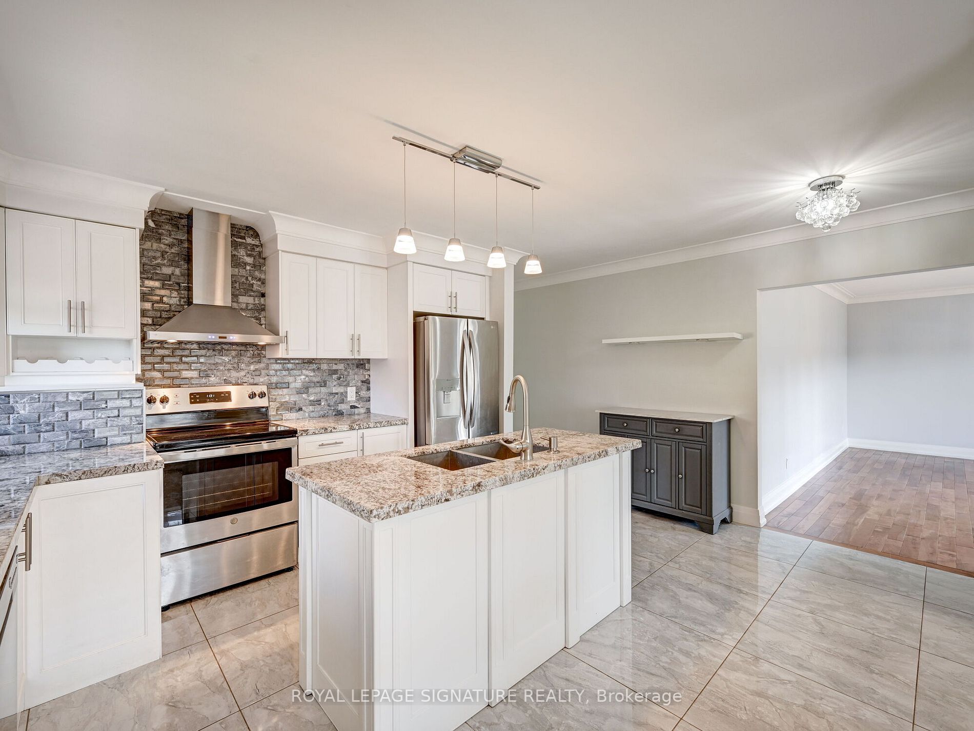 30 Letchworth Cres