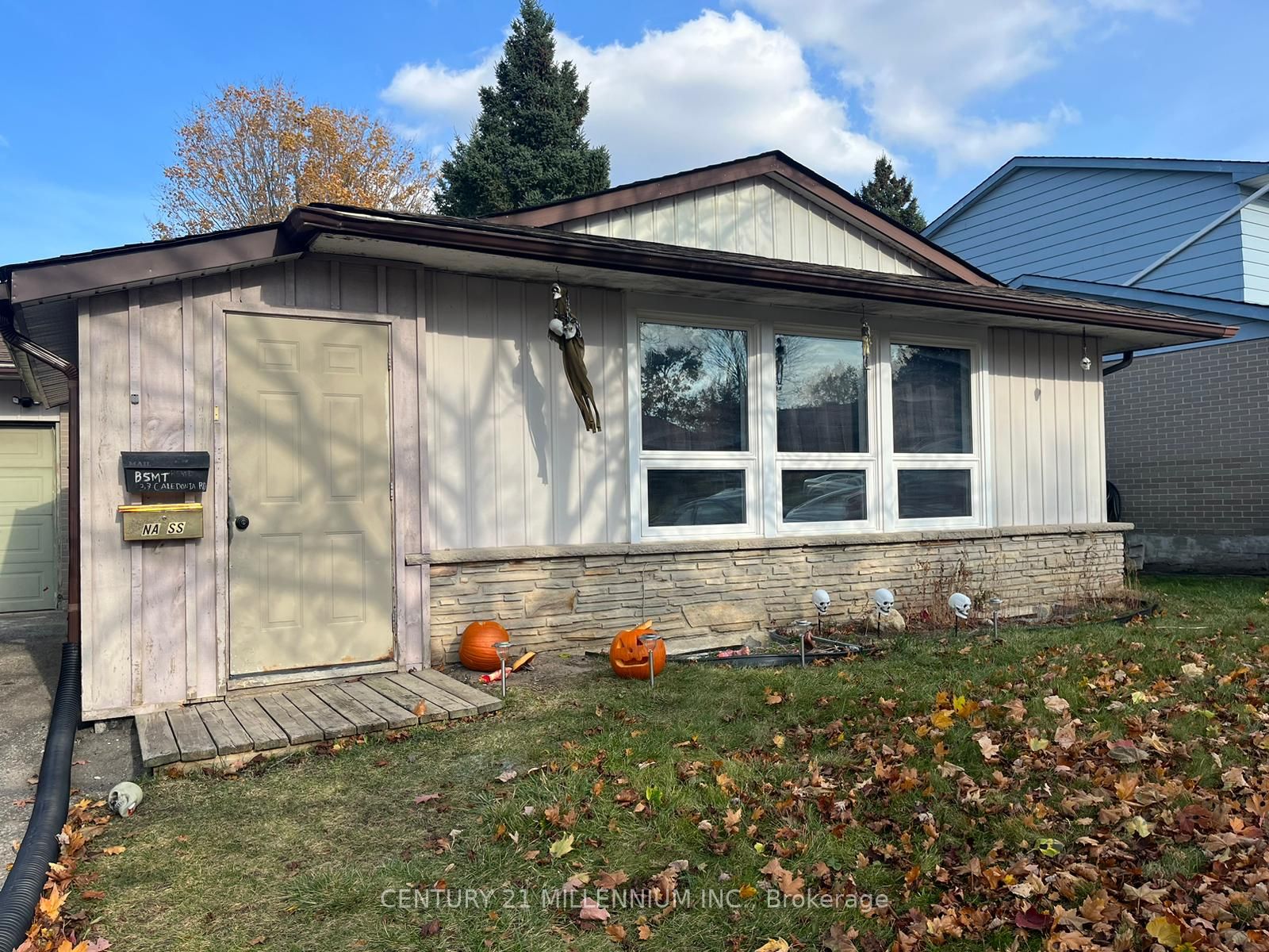 37 Caledonia Rd