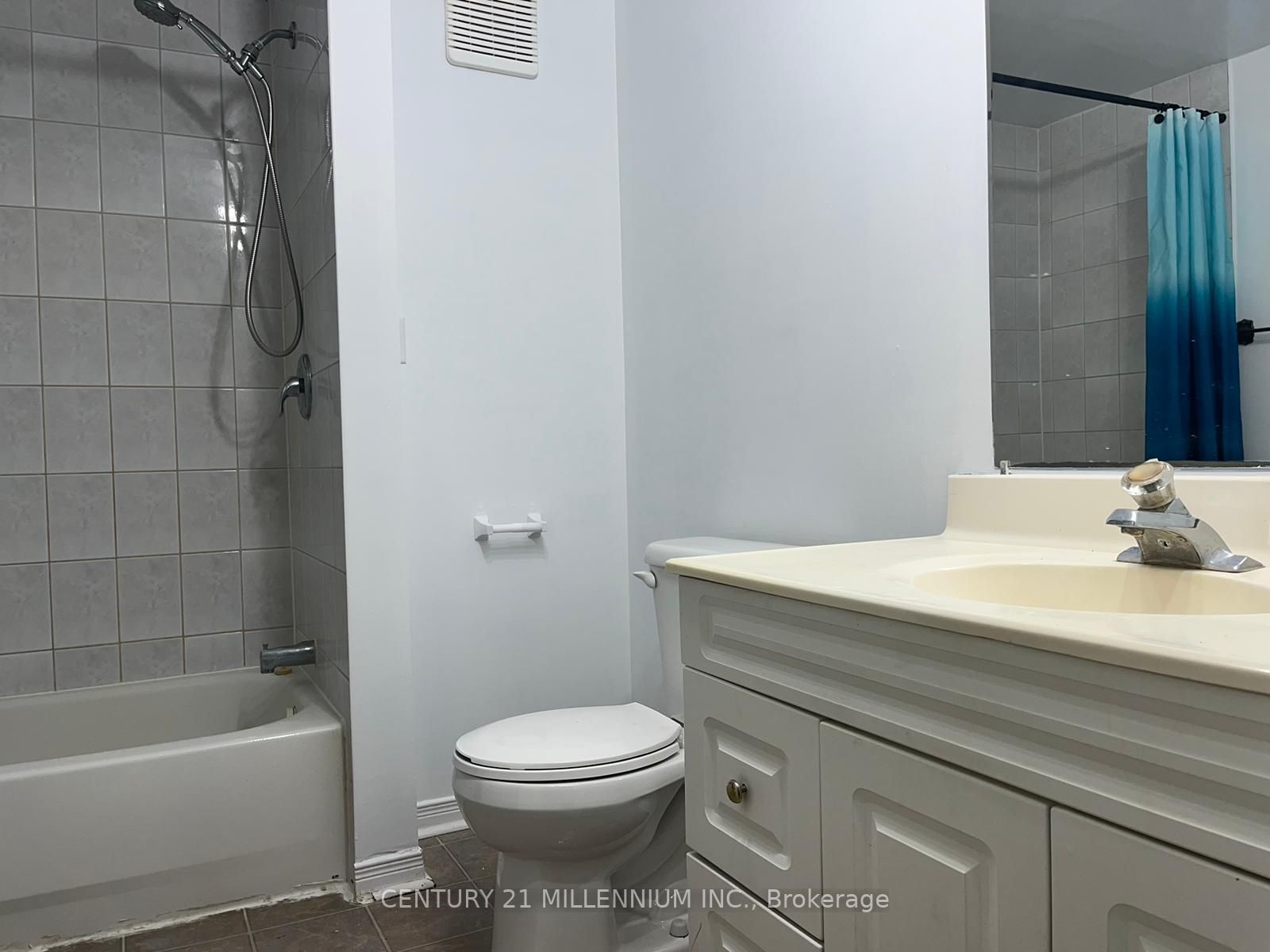 37 Caledonia Rd