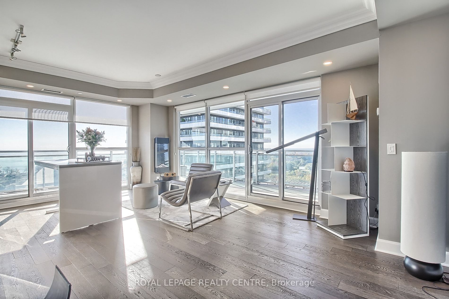 33 Shore Breeze Dr, #1110