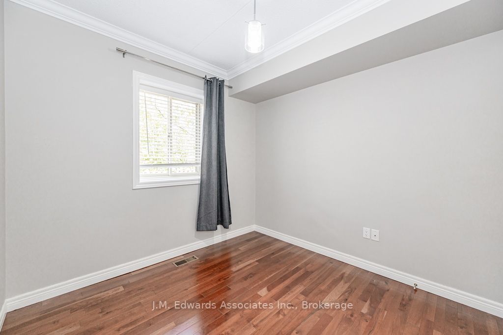 4045 Upper Middle Rd, #25