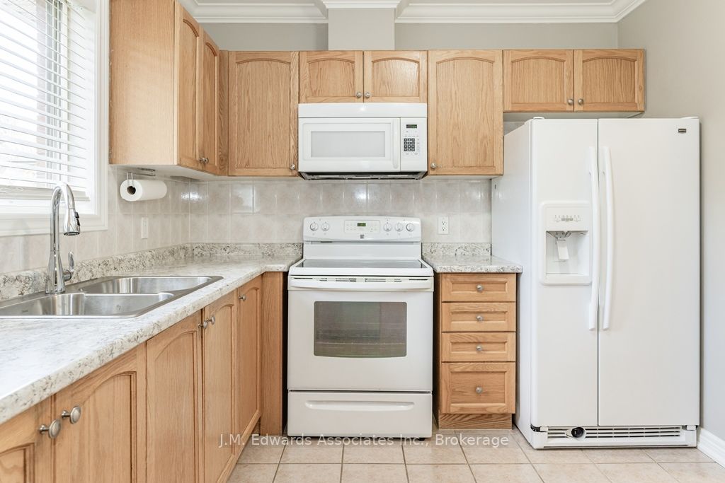 4045 Upper Middle Rd, #25
