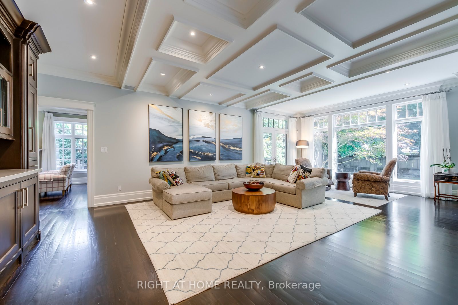 133 Gloucester Ave