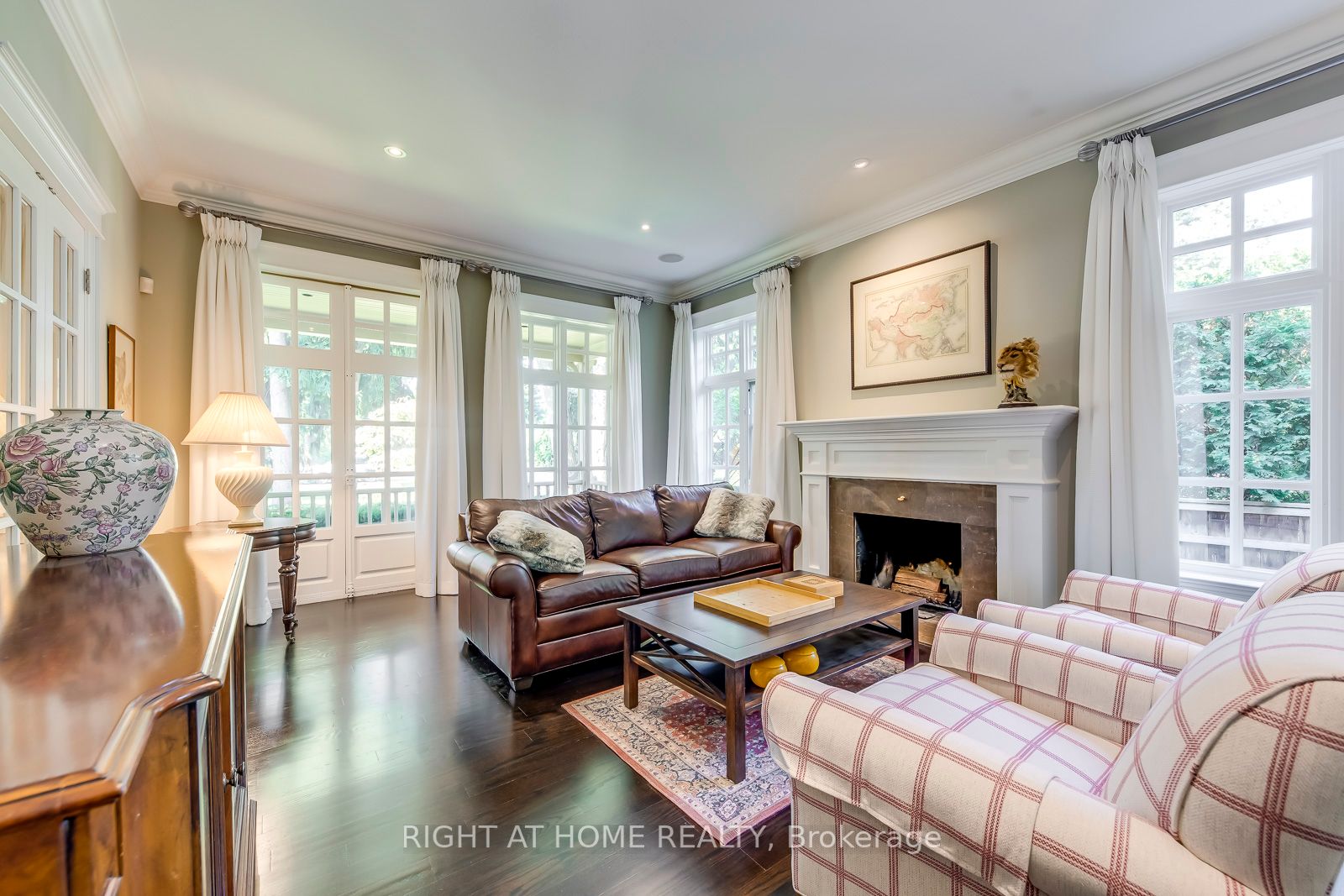 133 Gloucester Ave
