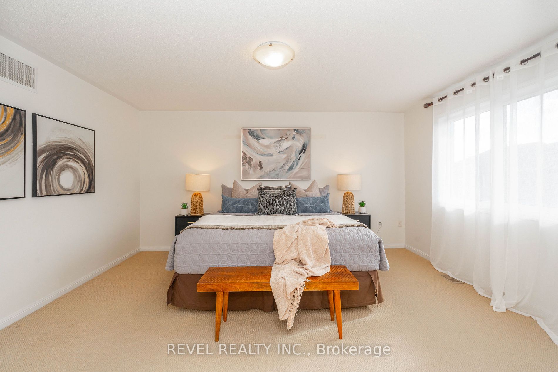 858 Savoline Blvd