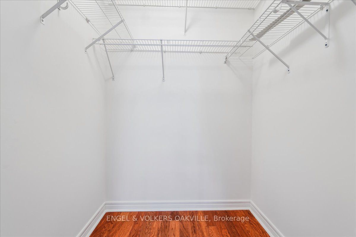 1272 Ontario St, #4