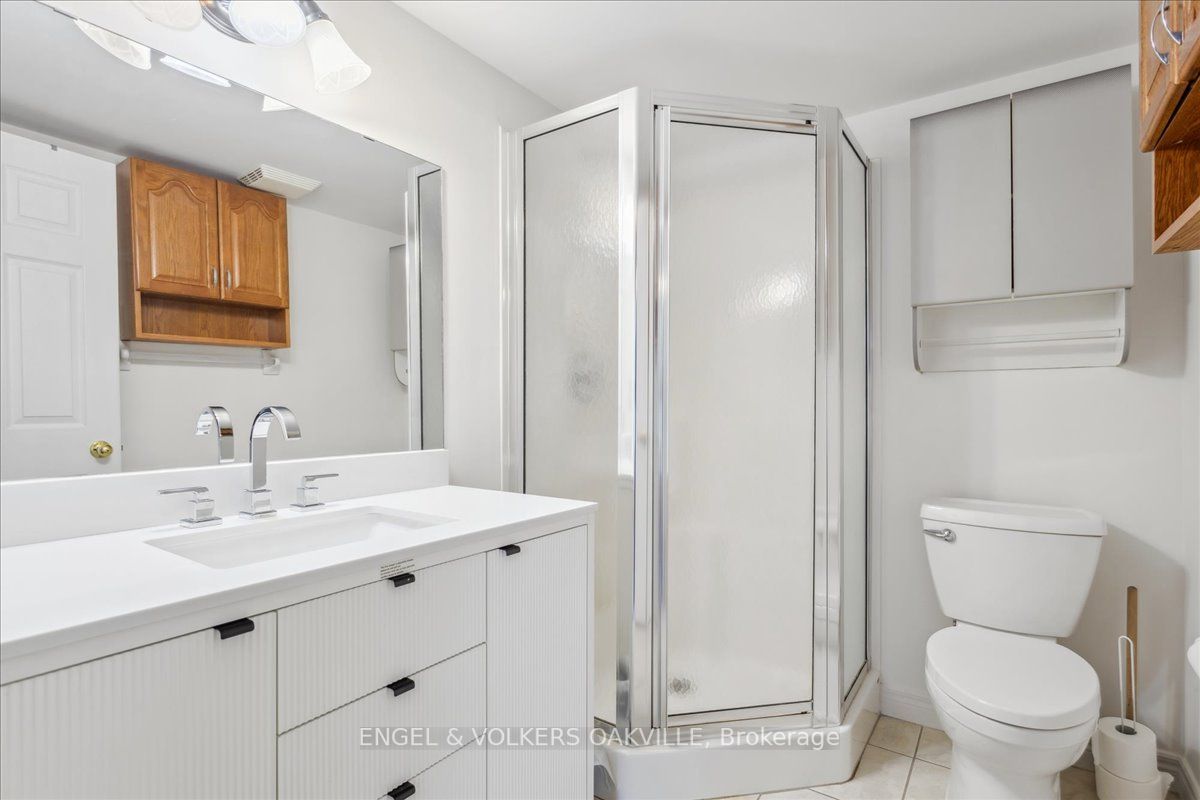 1272 Ontario St, #4