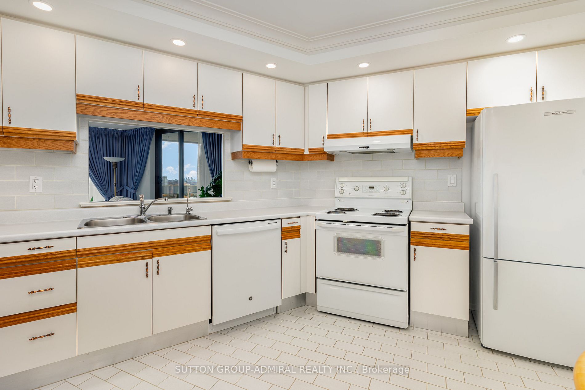 2010 Islington Ave, #1904