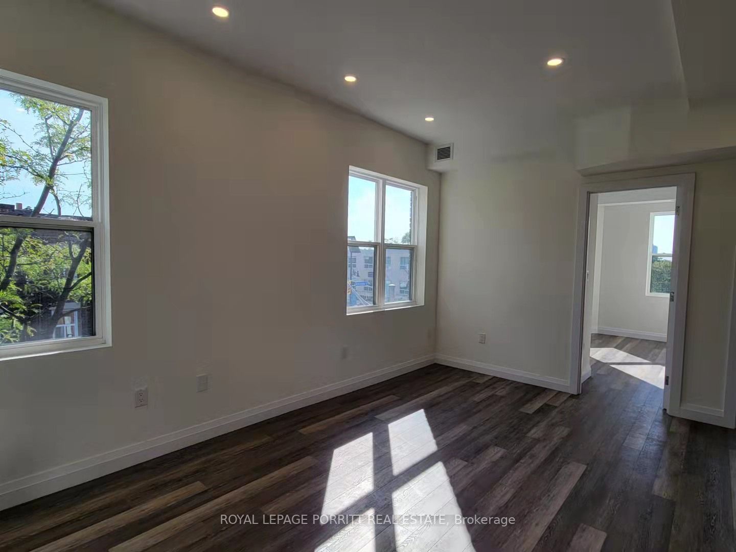 254 Armadale Ave, #3