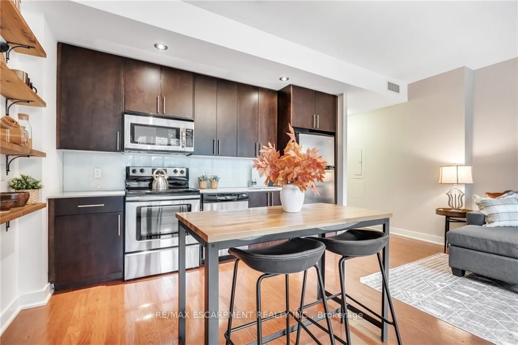 25 Ritchie Ave, #308