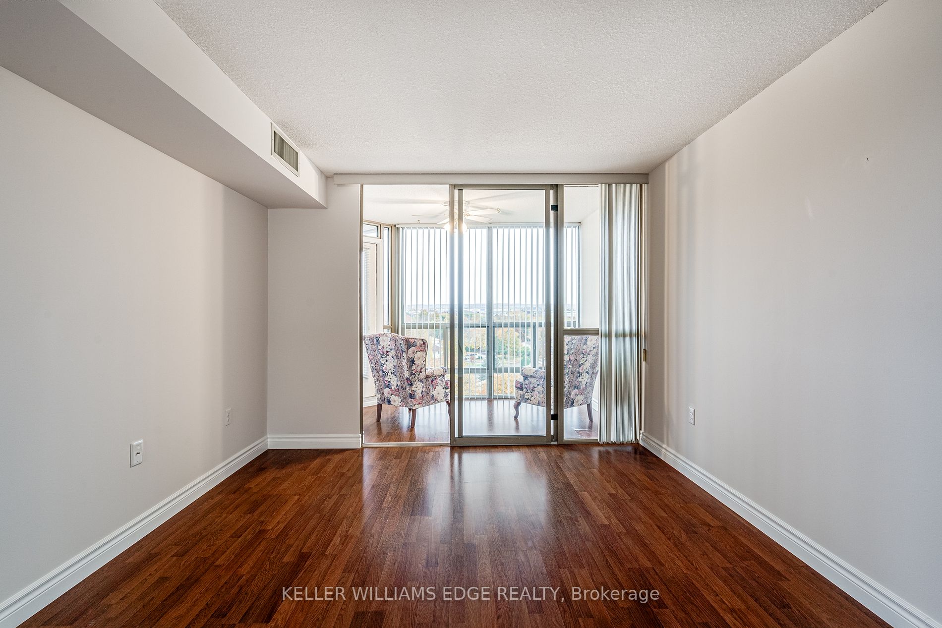 5090 Pinedale Avenue, #807