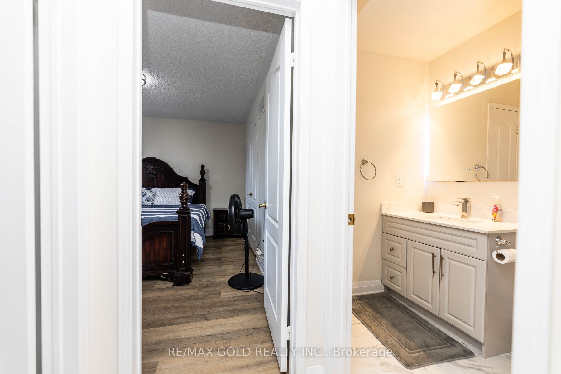 35 Dovergreen Dr