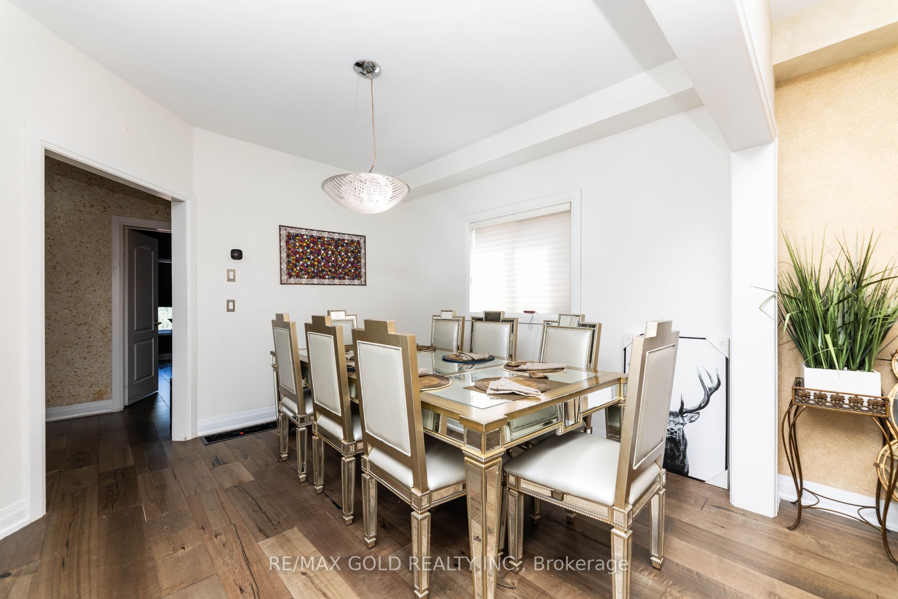 35 Dovergreen Dr