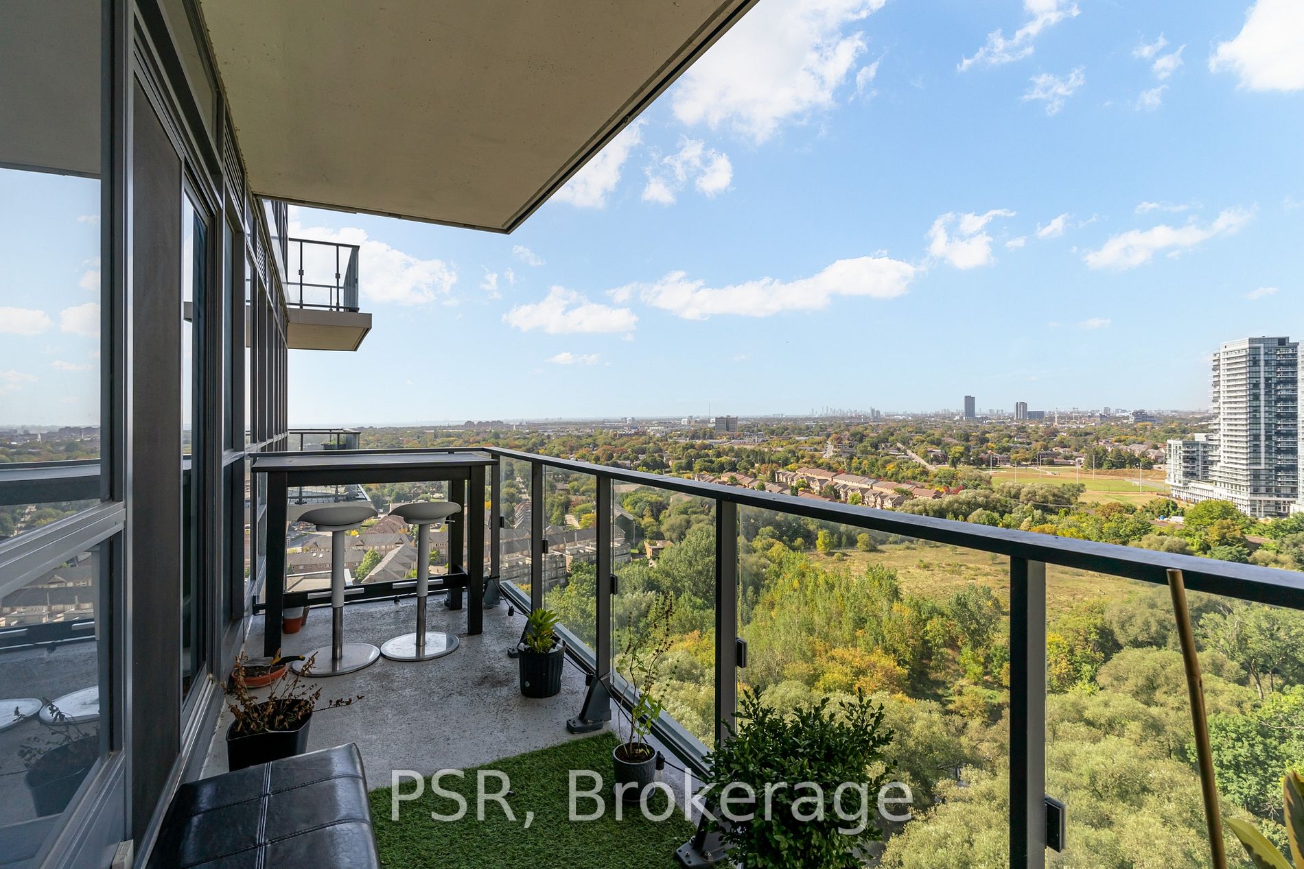 2220 Lake Shore Blvd, #2203