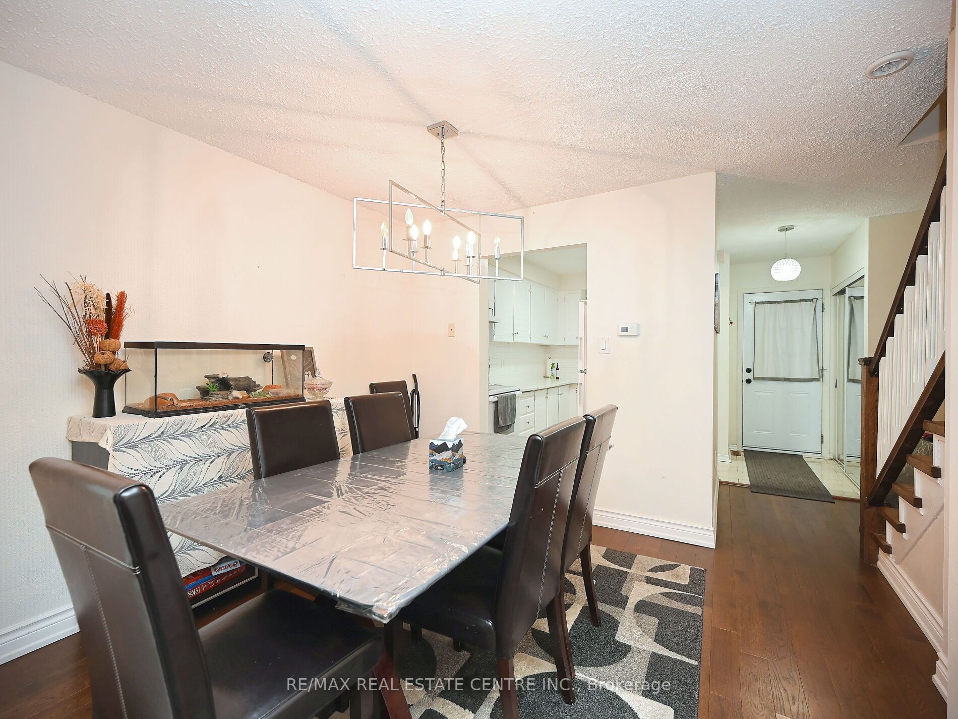 2779 Gananoque Dr, #79