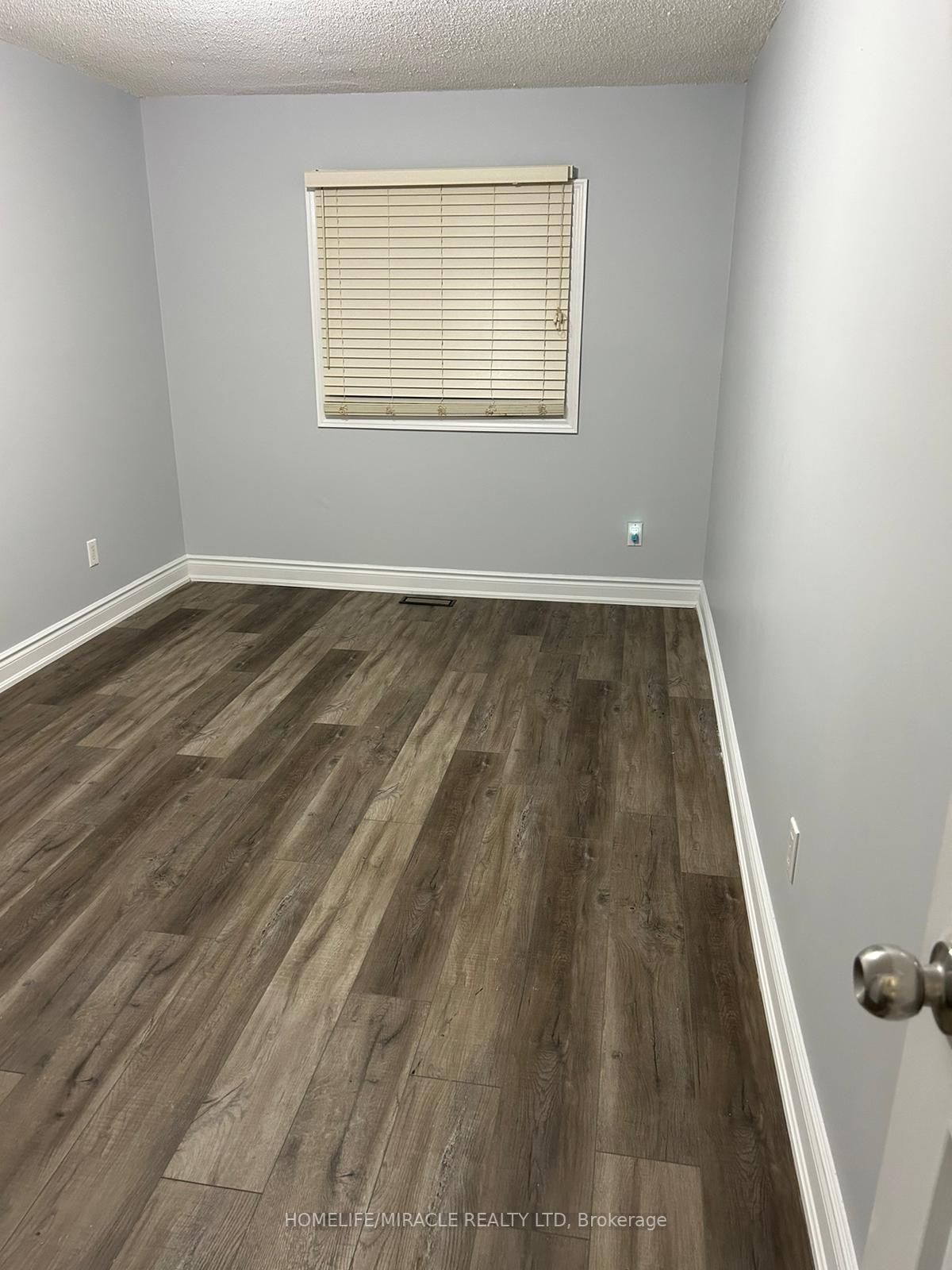 28 Dawson Rd